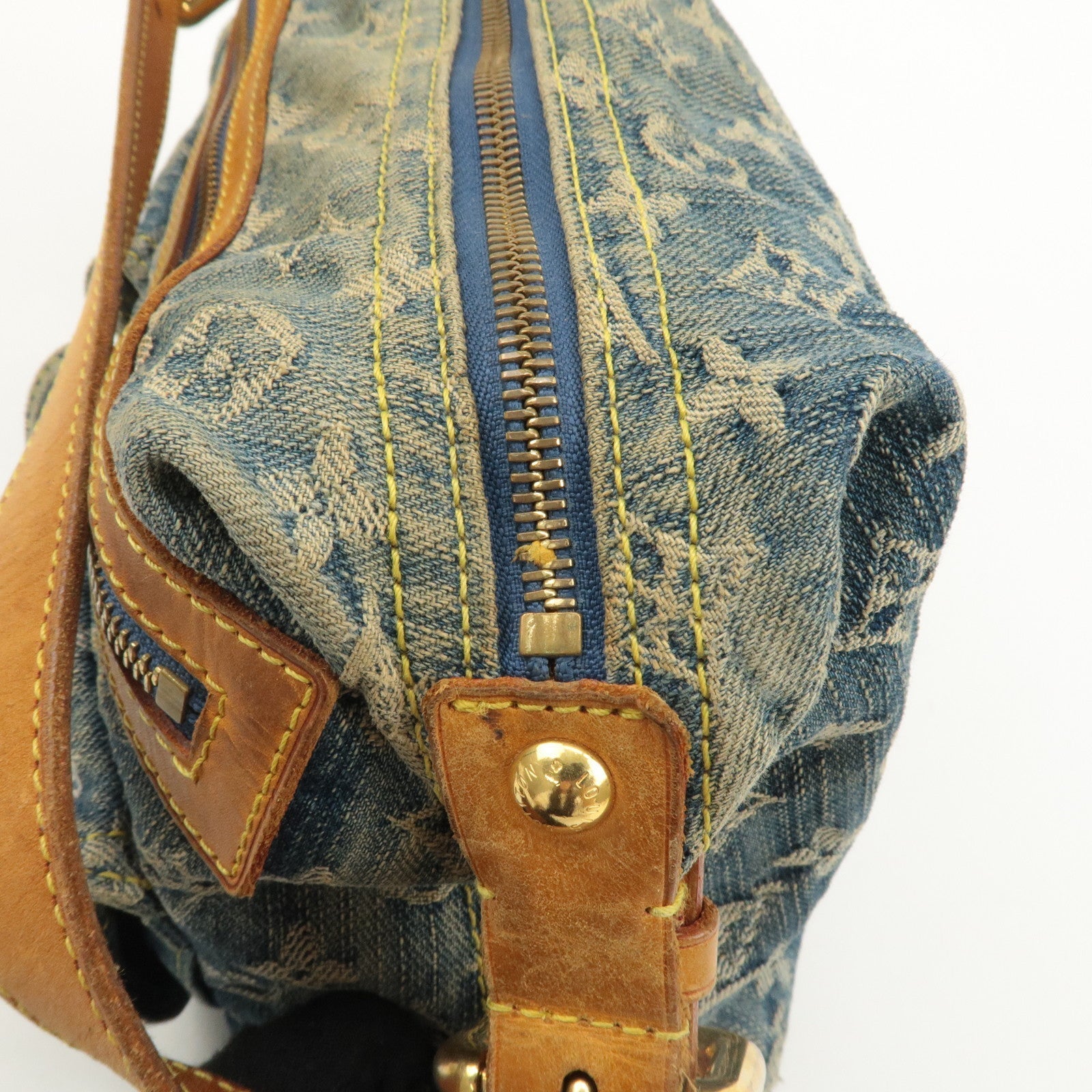 LO-LV bags 4061