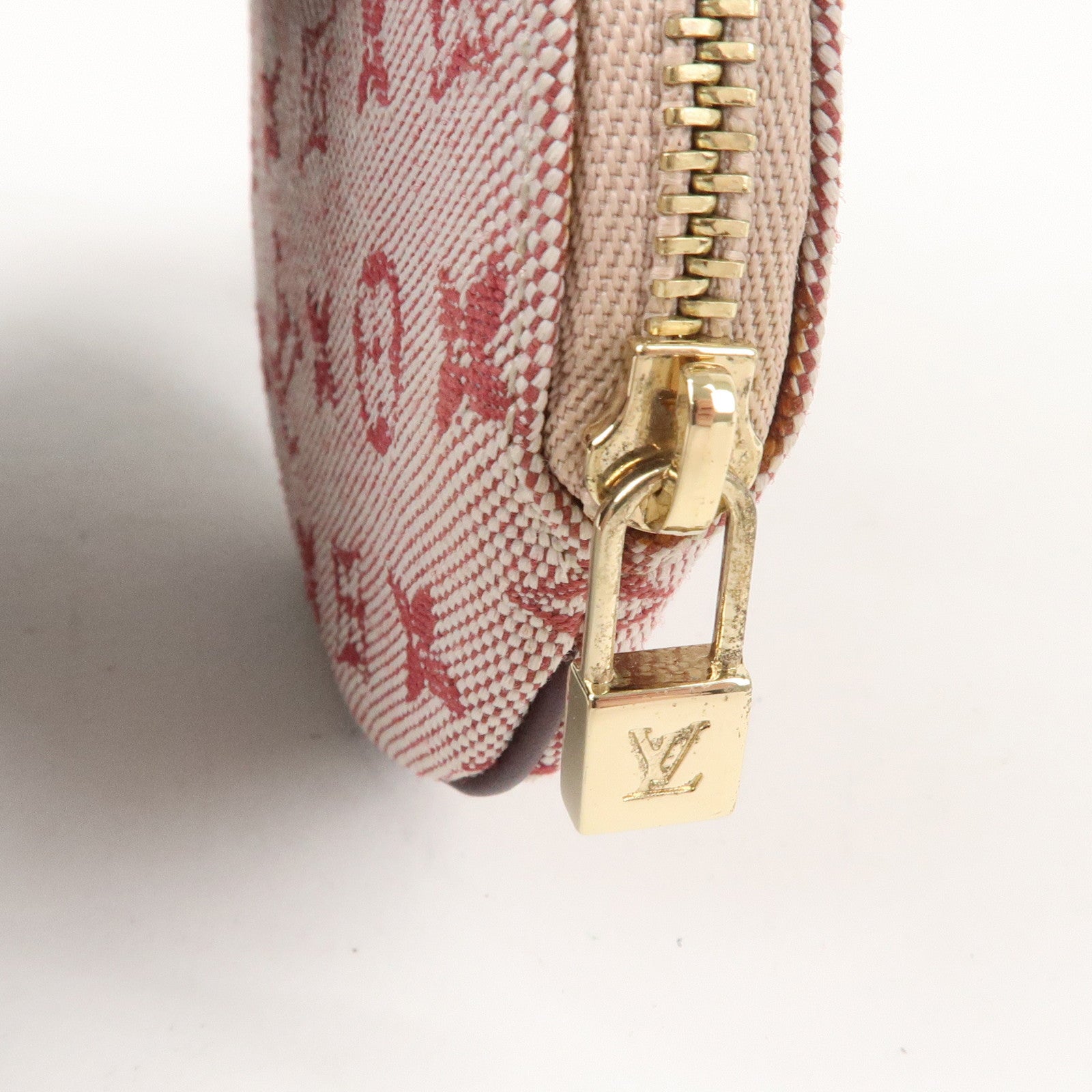 LO-LV bags 4001