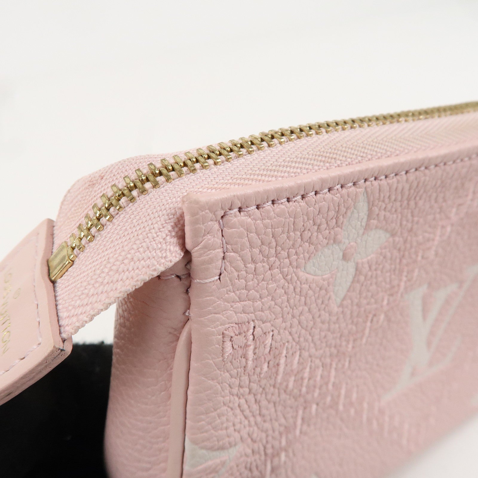 LO-LV bags 4027