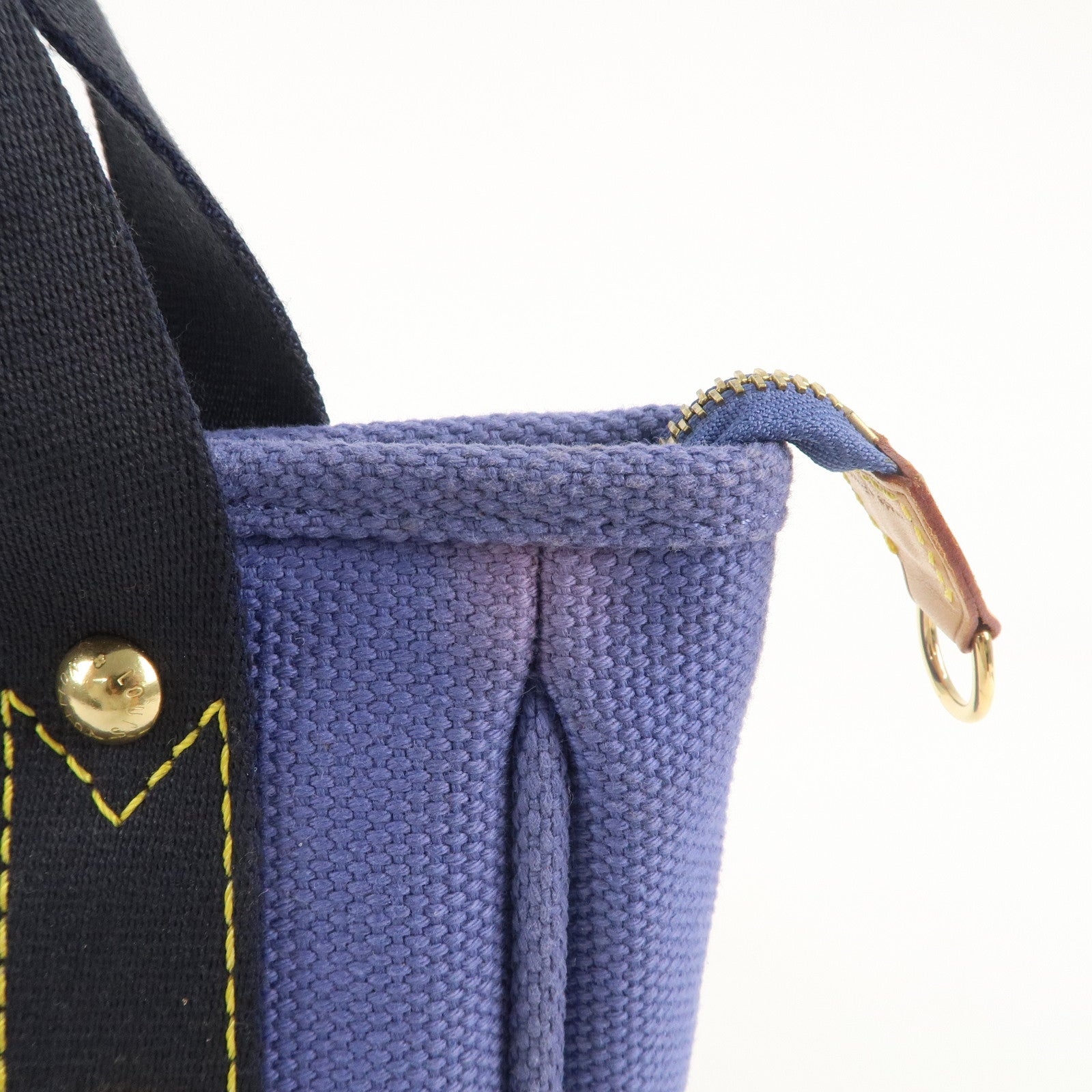 LO-LV bags 4052