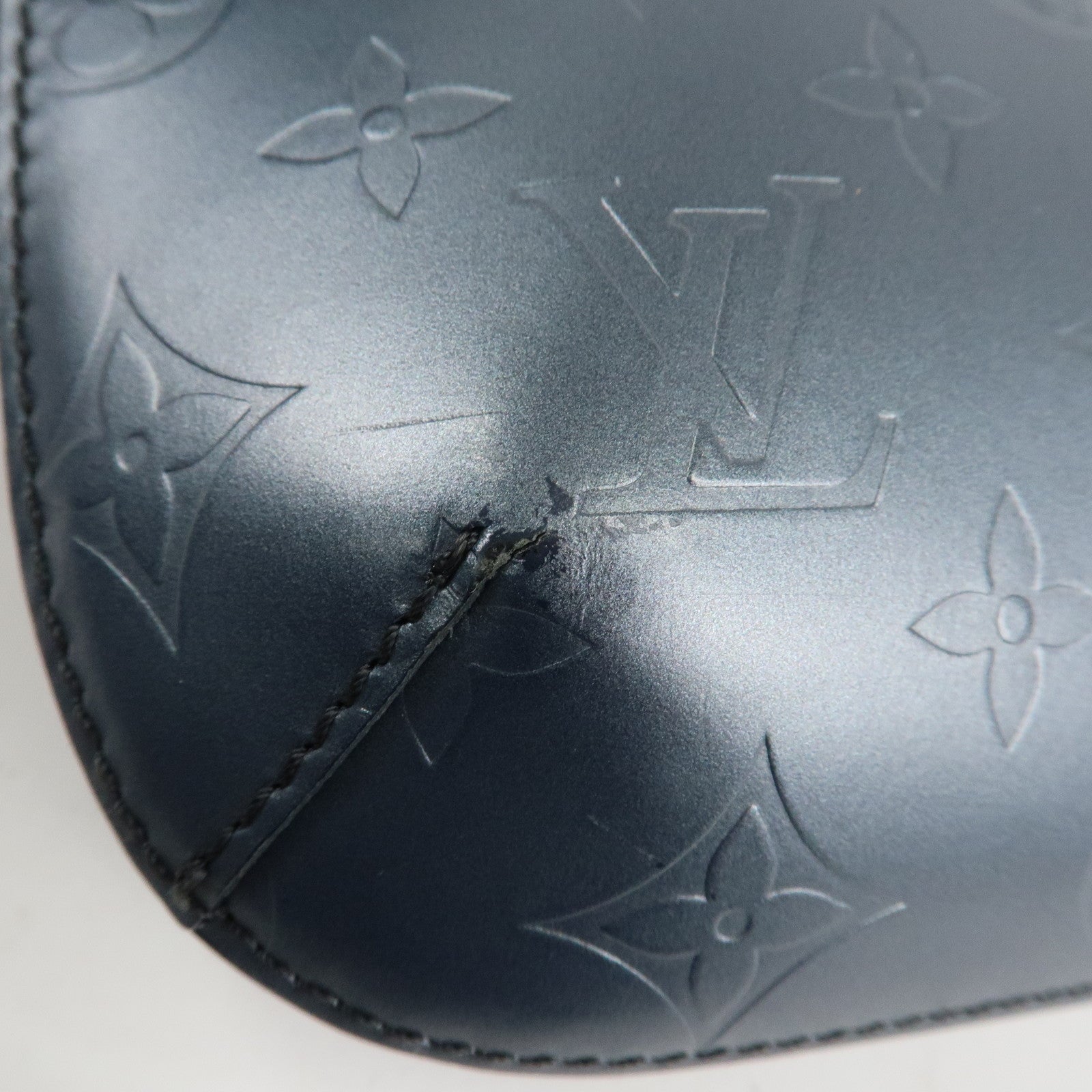 LO-LV bags 3831