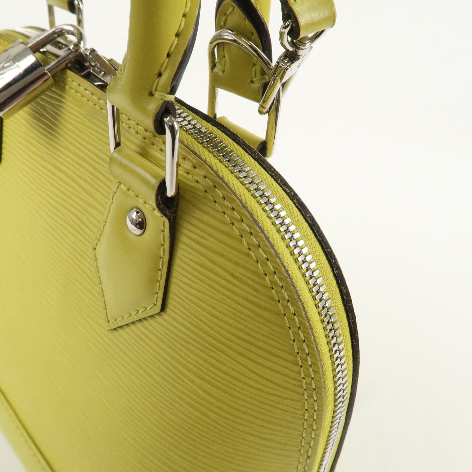 LO-LV bags 3973