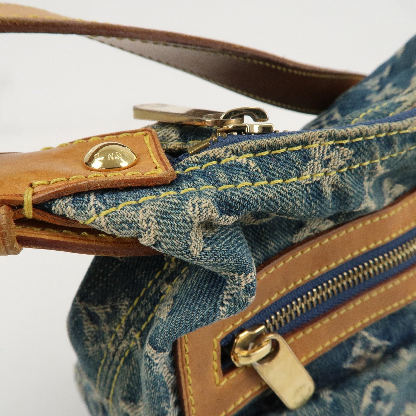 LO-LV bags 4028