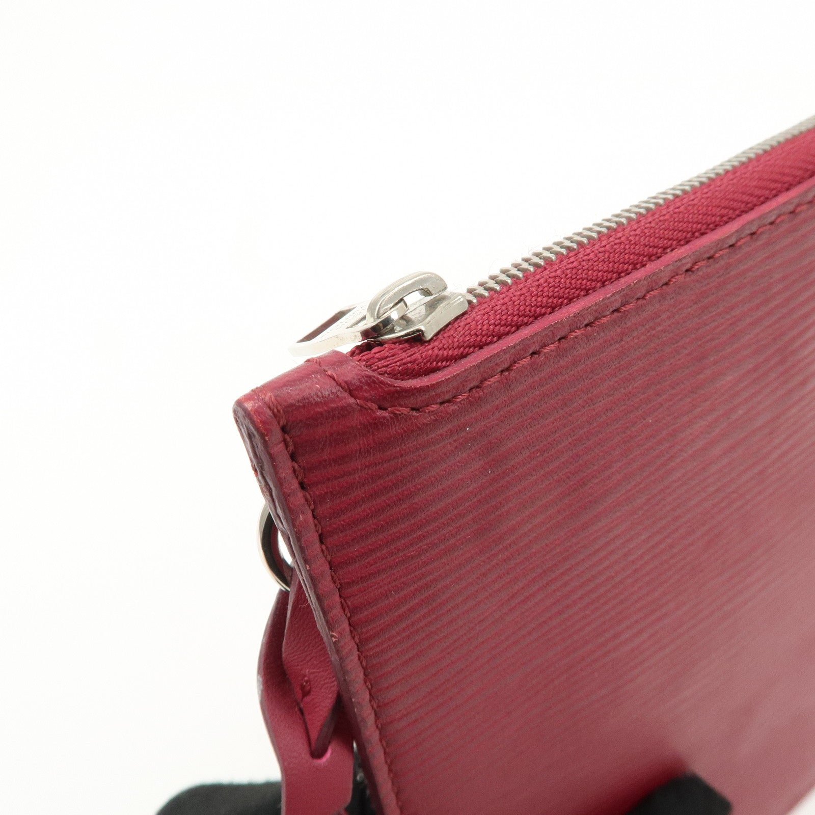 LO-LV bags 3920