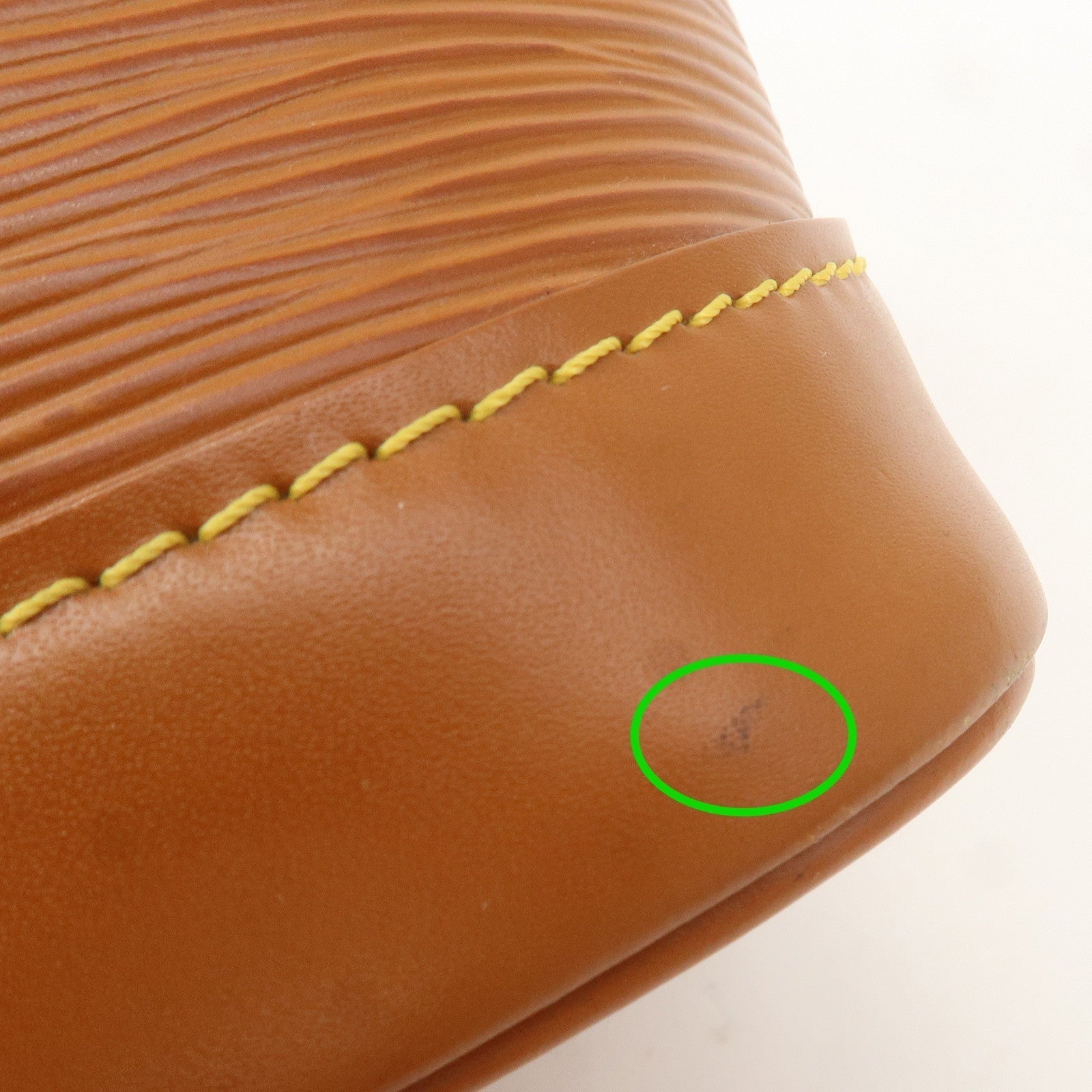 LO-LV bags 2552