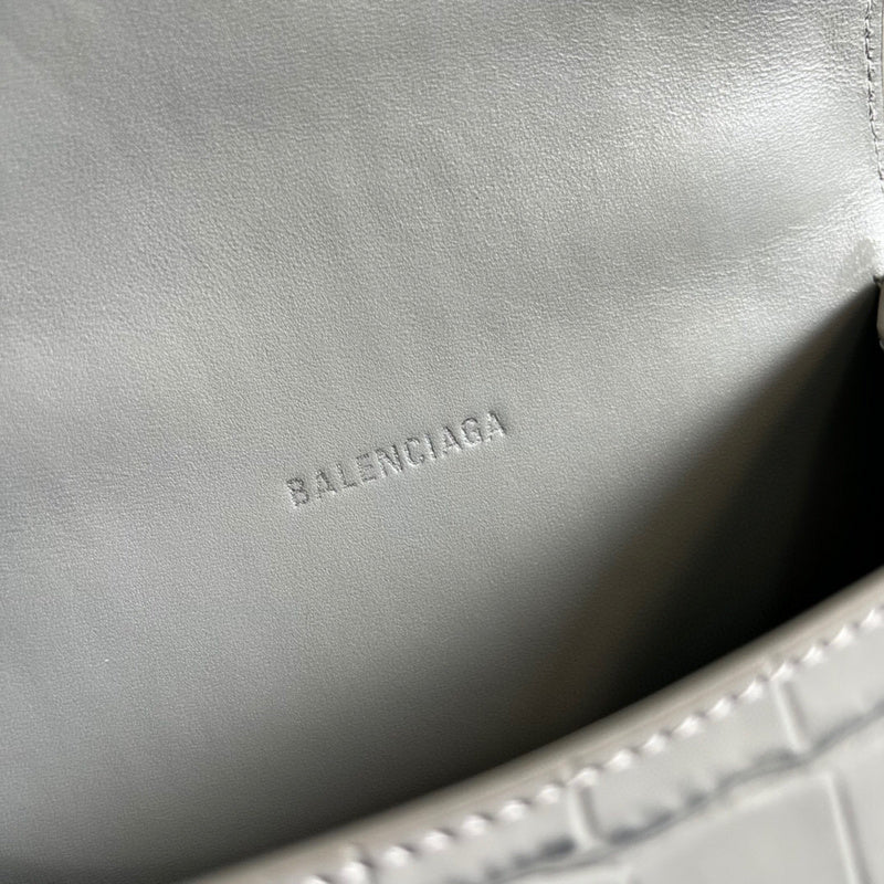 LO - GCC Bags - 4969