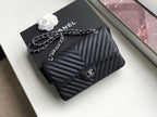 CHL -  Chevron Classic Handbag SilLusso Official - Hardware Black For Women Bags, Shoulder And Crossbody Bags 10.2in/26LO