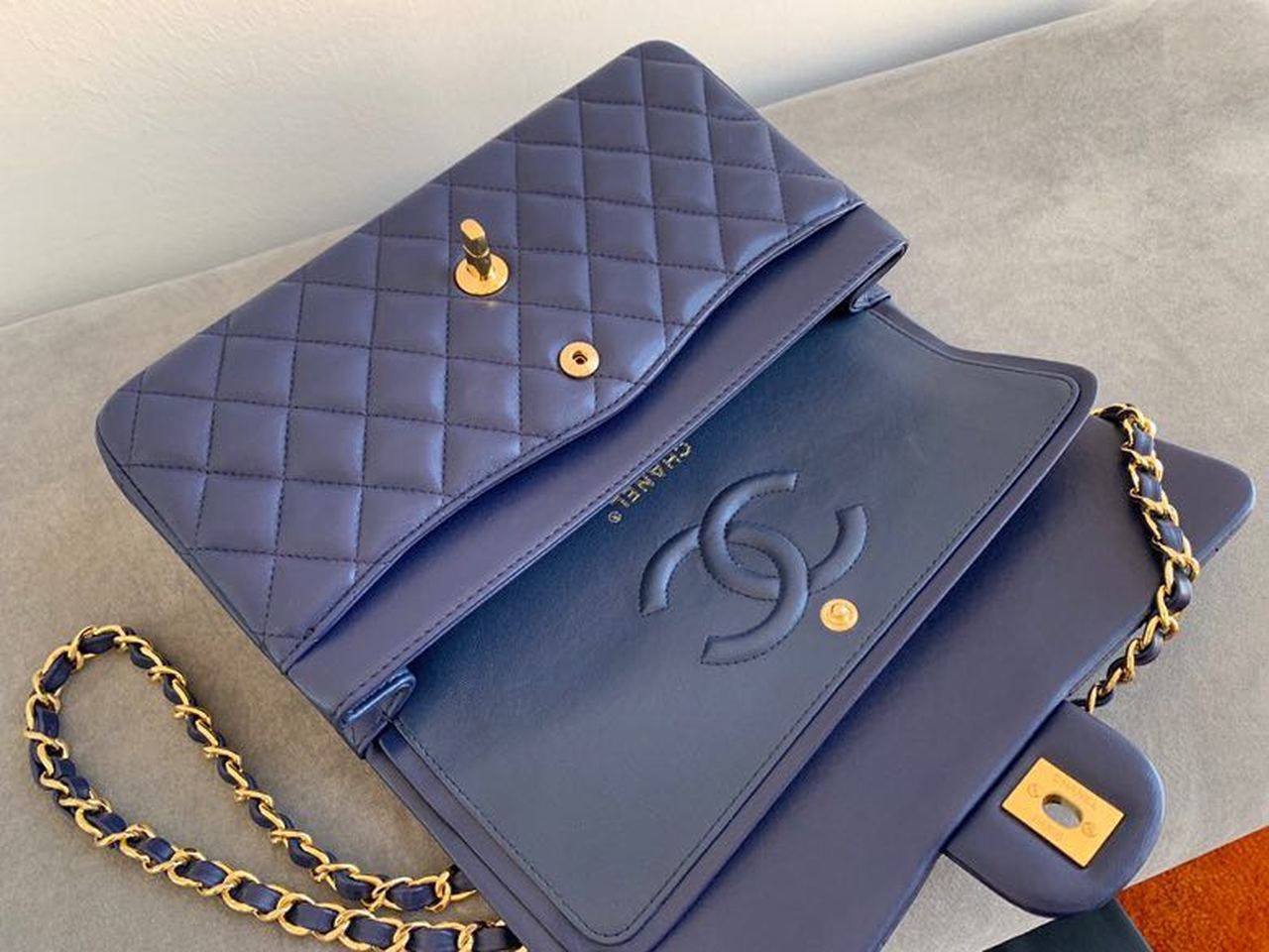 CHL -  Classic HandBag Navy Blue For Women 9.9in/25.5LO A01112