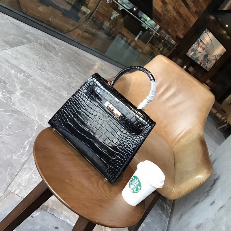 LO - HRMS DESIGNER BAGS - WOMEN BAGS - 521