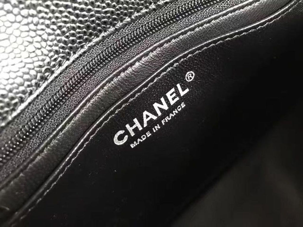 CHL - Small Classic Handbag SilLusso Official - Hardware Black For Women Bags, Shoulder and Crossbody Bags 7.8in/20LO A01113
