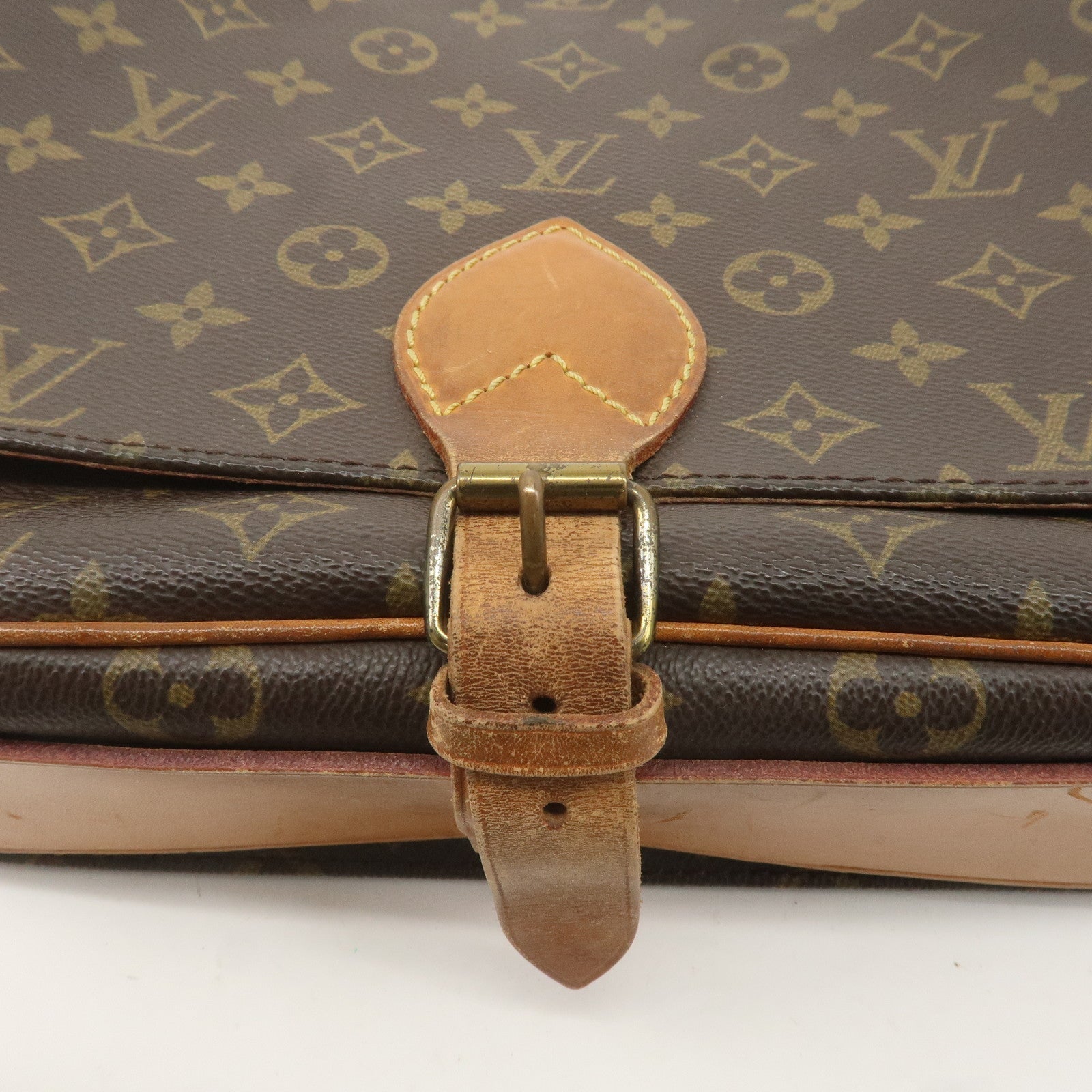 LO-LV bags 3499