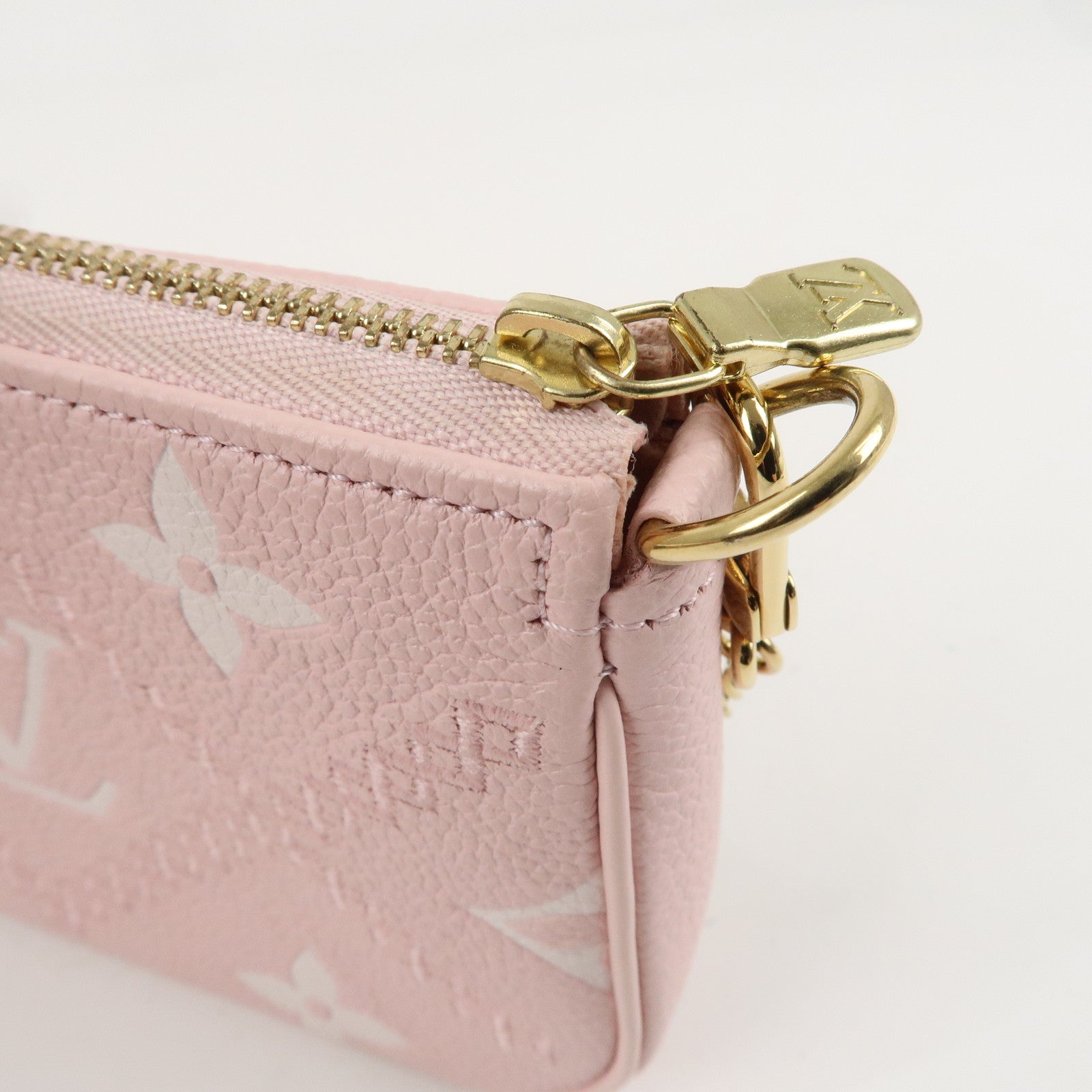 LO-LV bags 4027
