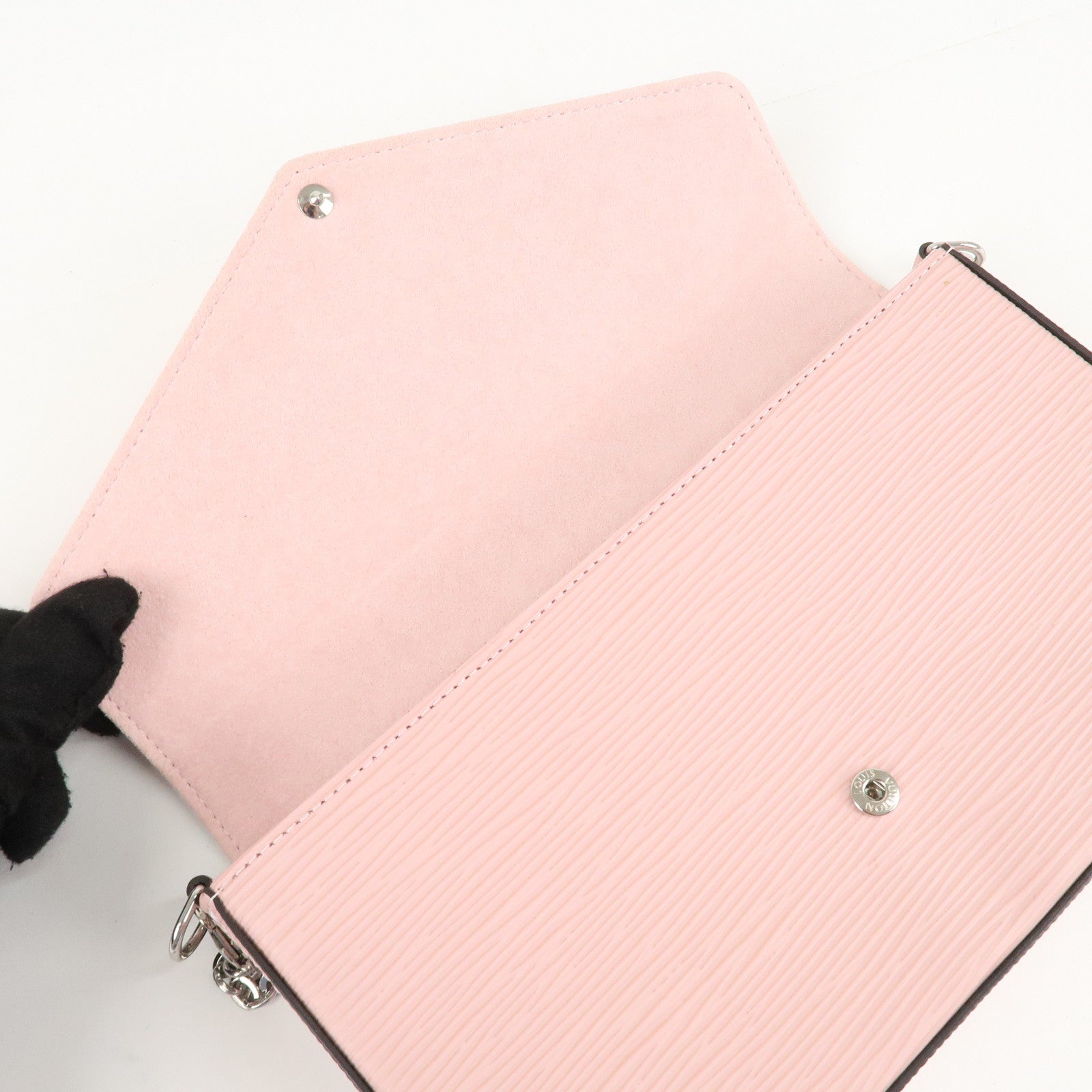 LO-LV bags 3802