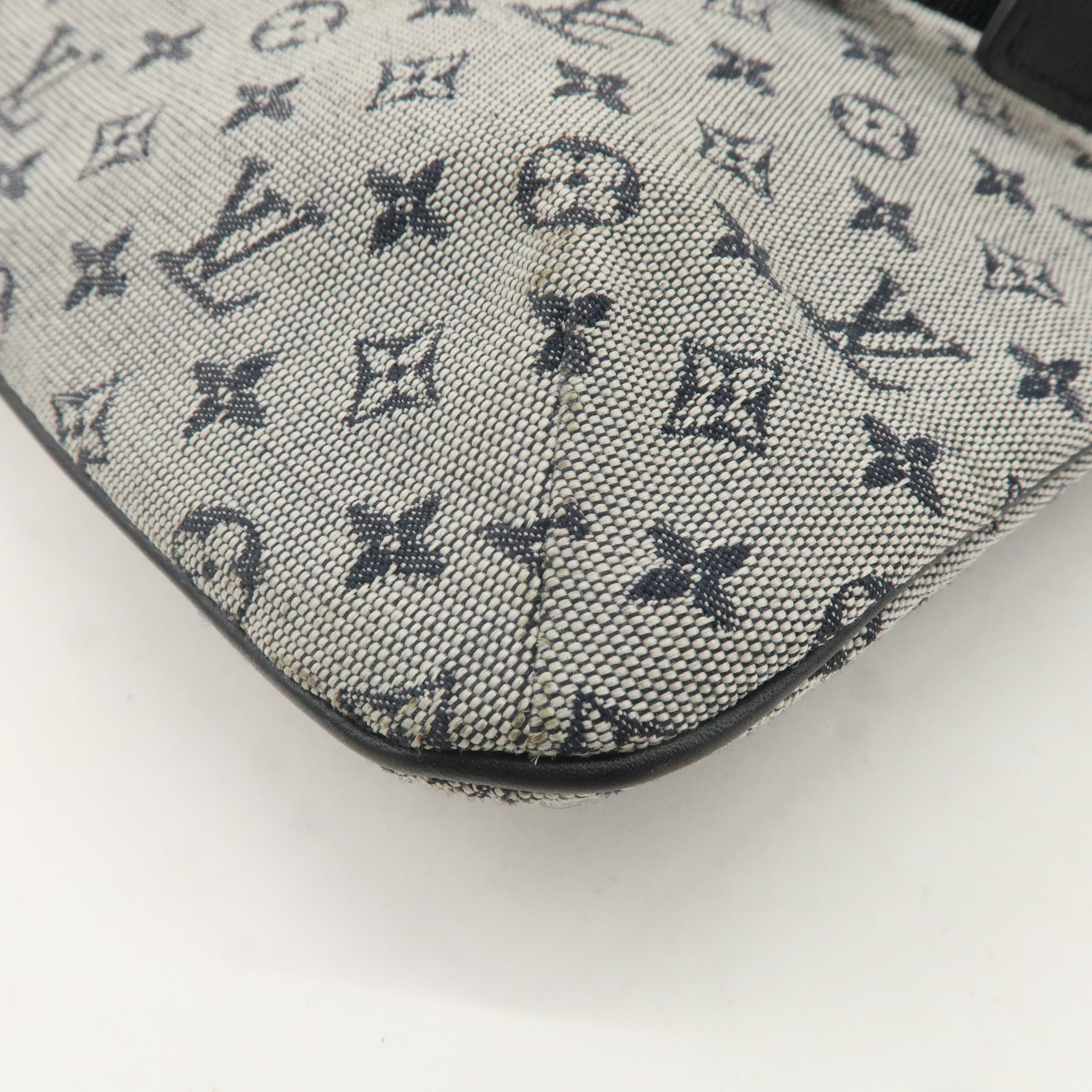 LO-LV bags 4128
