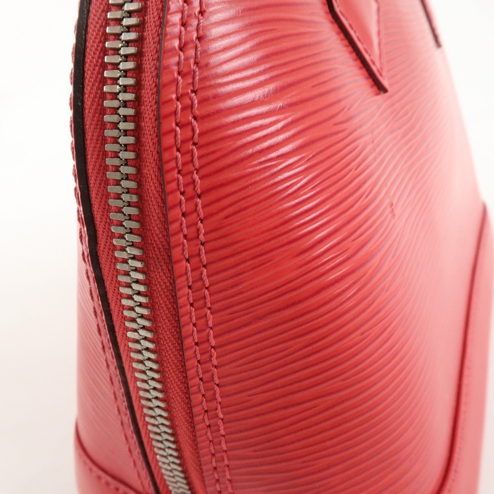 LO-LV bags 4024