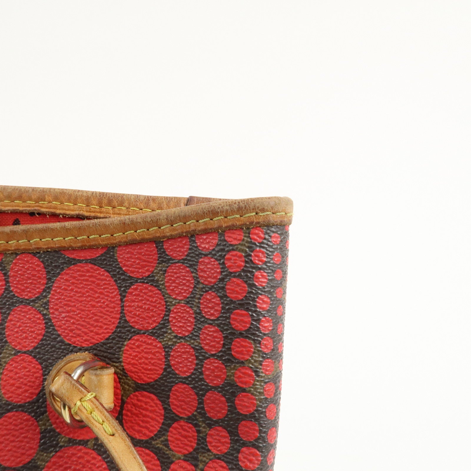 LO-LV bags 3879