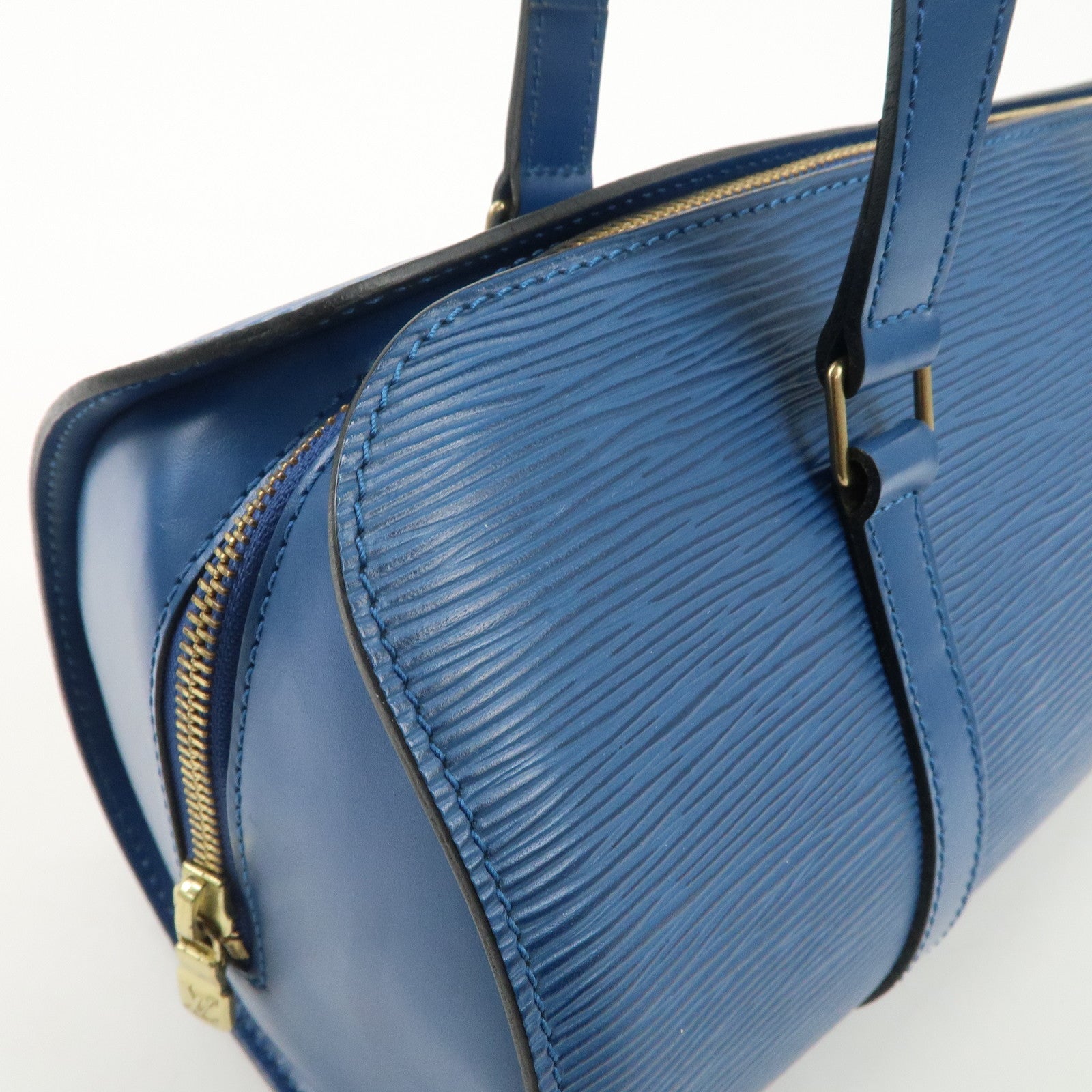 LO-LV bags 3819