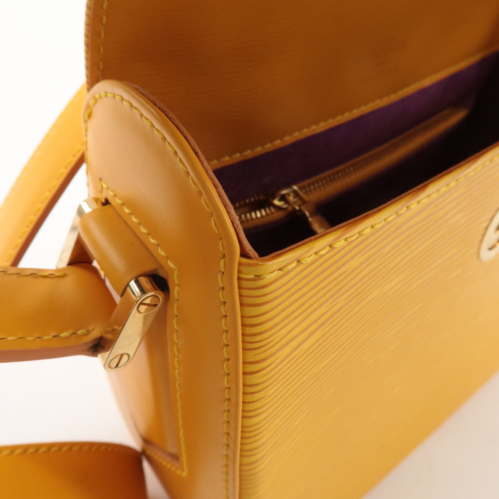 LO-LV bags 2434