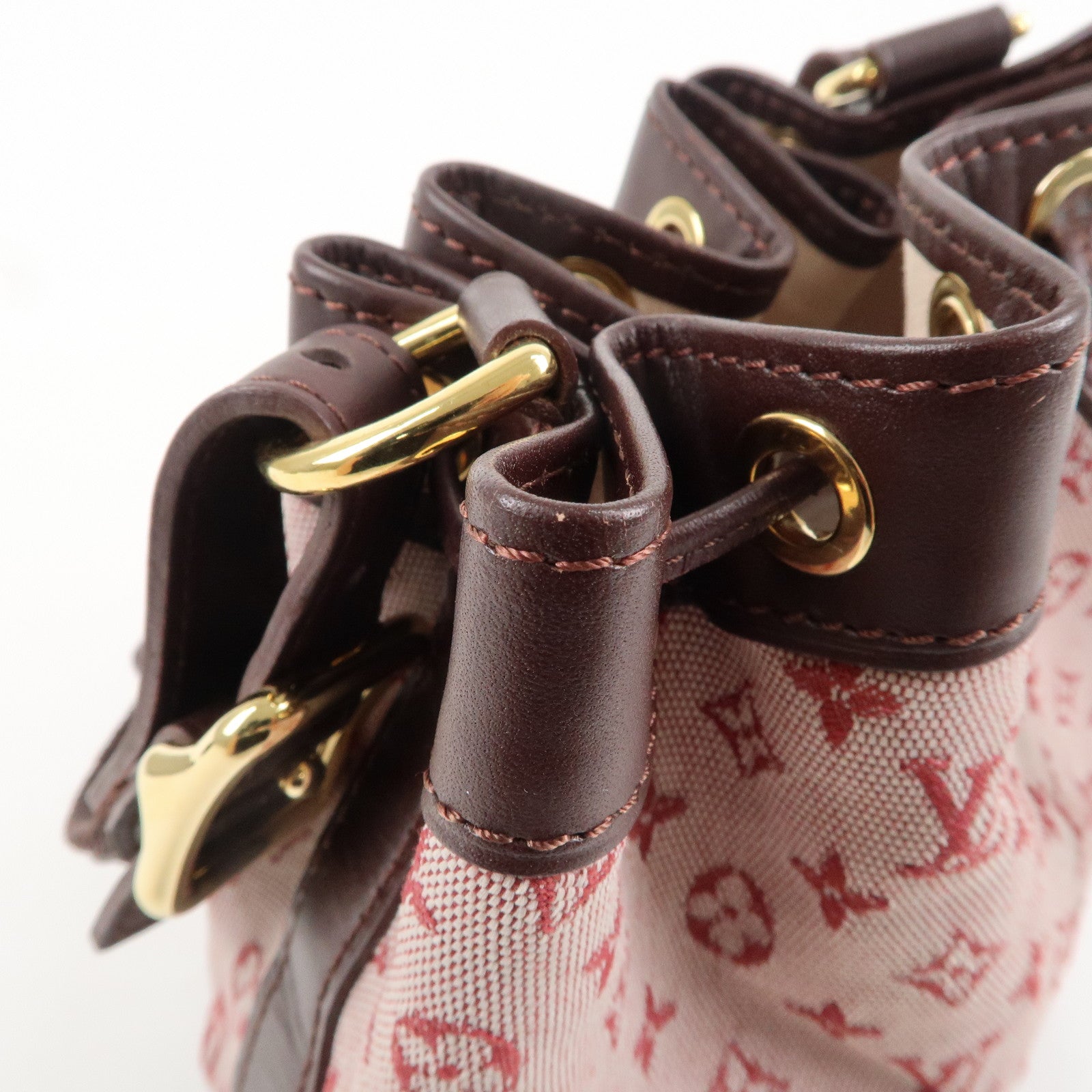 LO-LV bags 4136