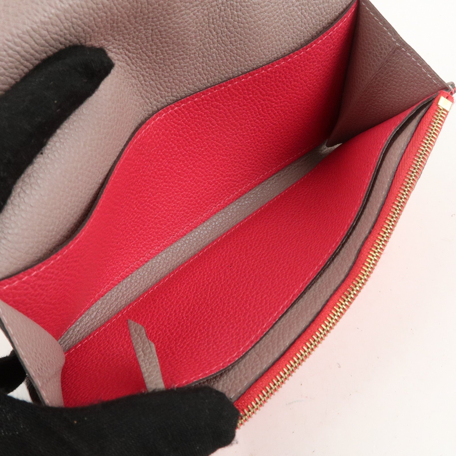 LO-LV bags 4050