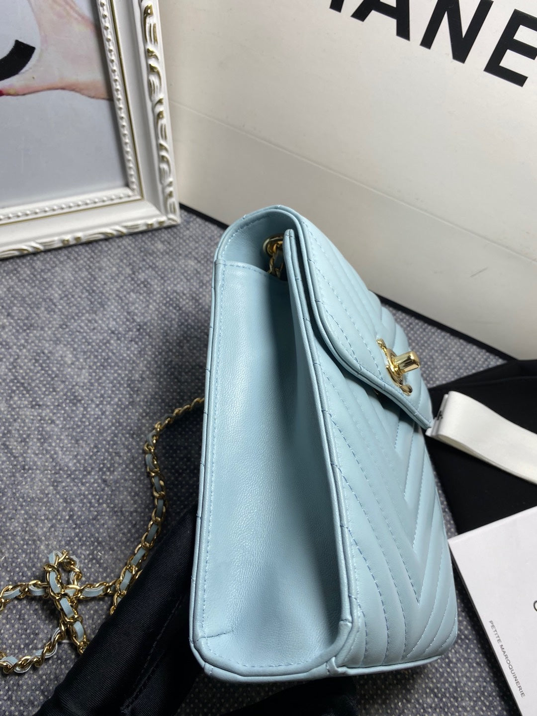 CHL -  Chevron Trendy CHL -  Phone Light Blue Bag For Women 18LO/7in