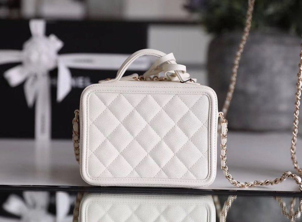 CHL - Vanity Case Bag Gold Toned Hardware For Women 6.6in/17LO