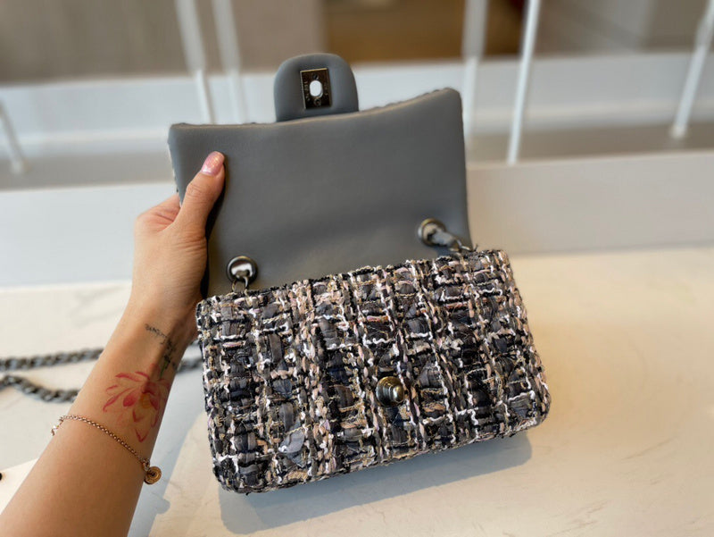 Lusso Official -  CHL BAGS  - 570