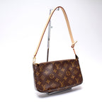 Pochette Accessories
