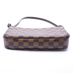 Pochette Accessories