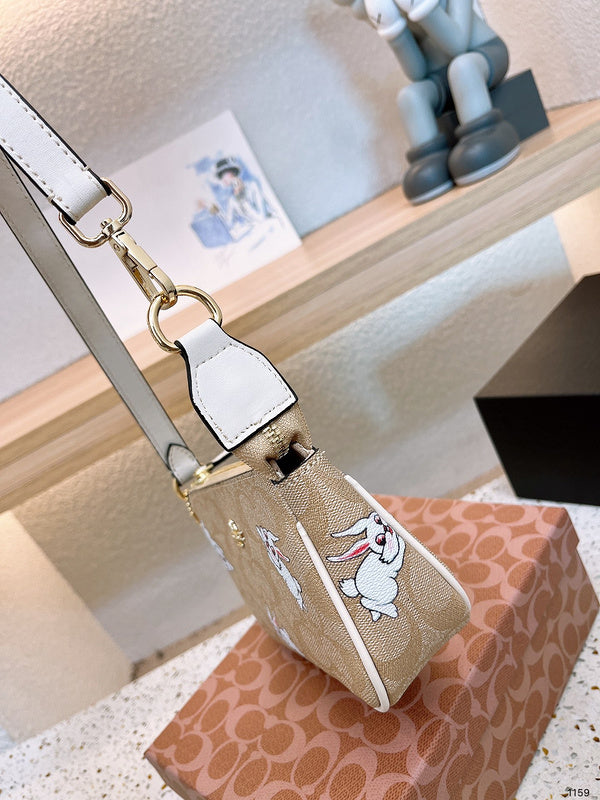 LO - CCH Bags - 255
