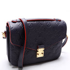 Pochette Metis