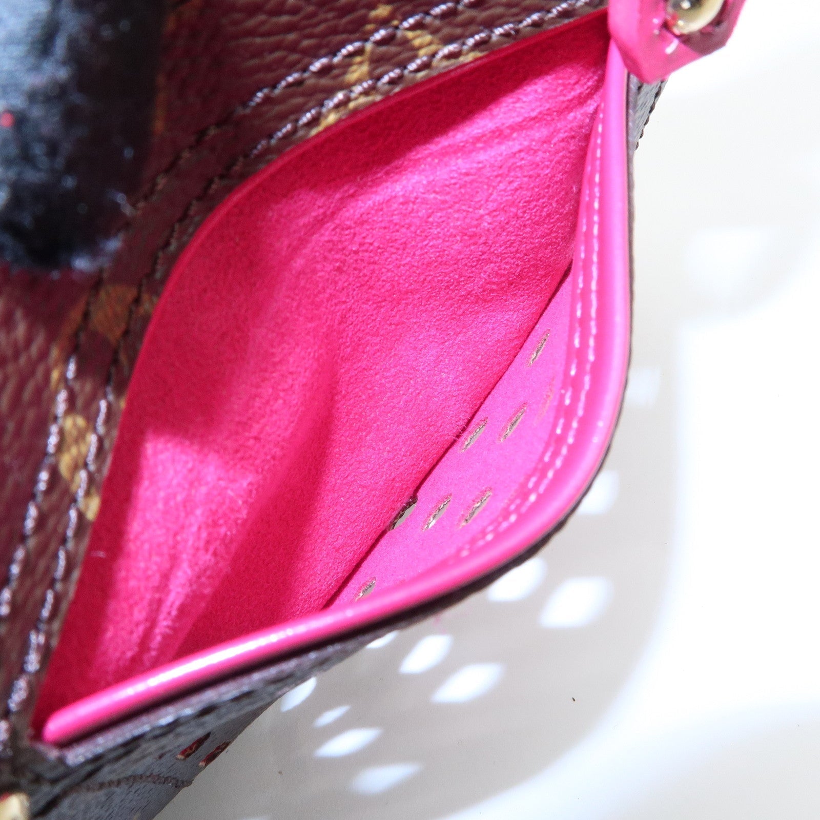 LO-LV bags 3838