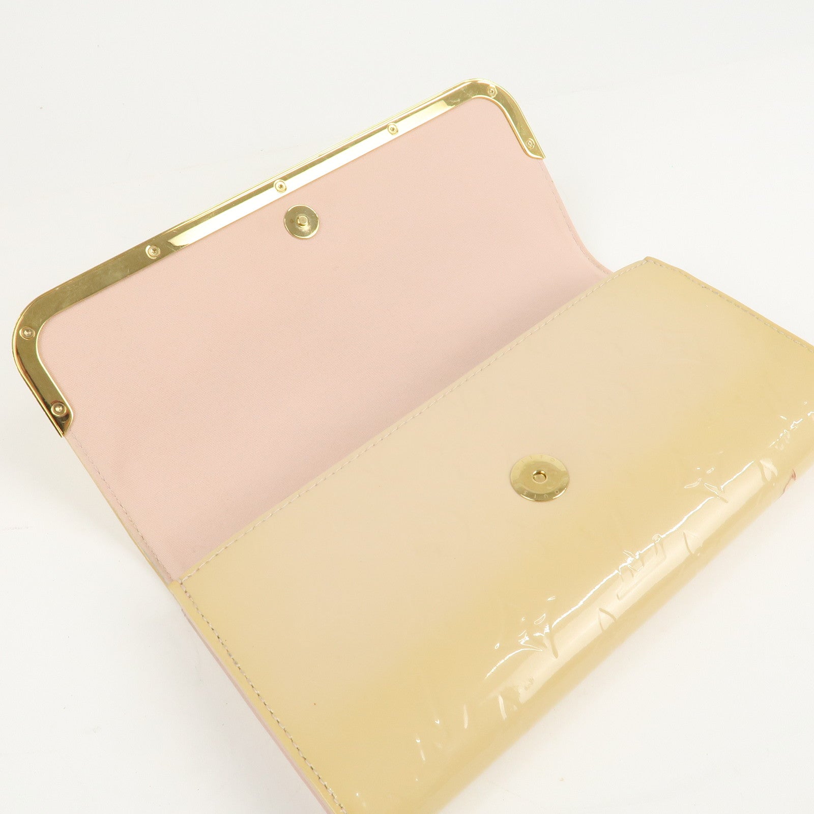 LO-LV bags 3843
