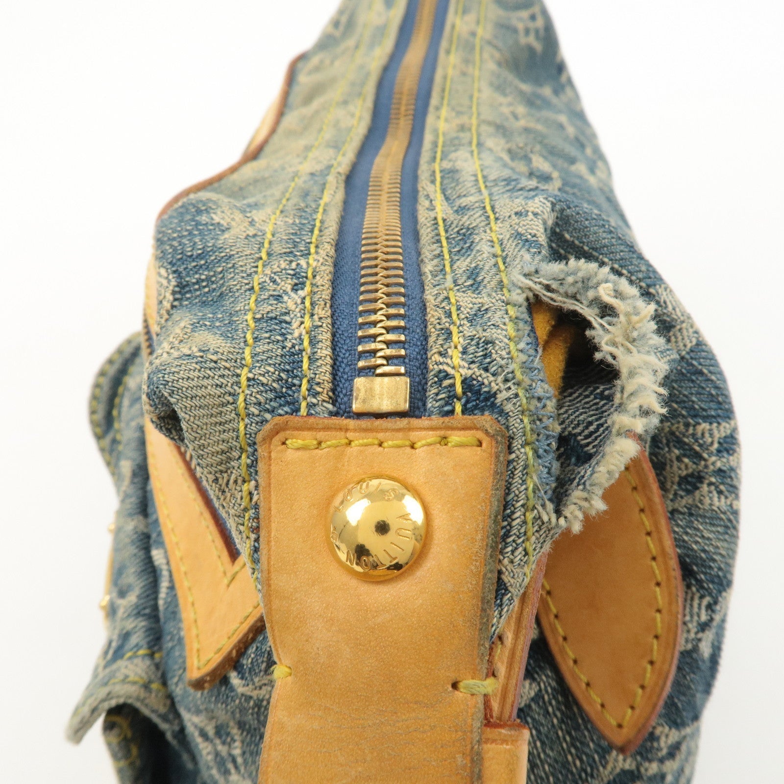 LO-LV bags 4057