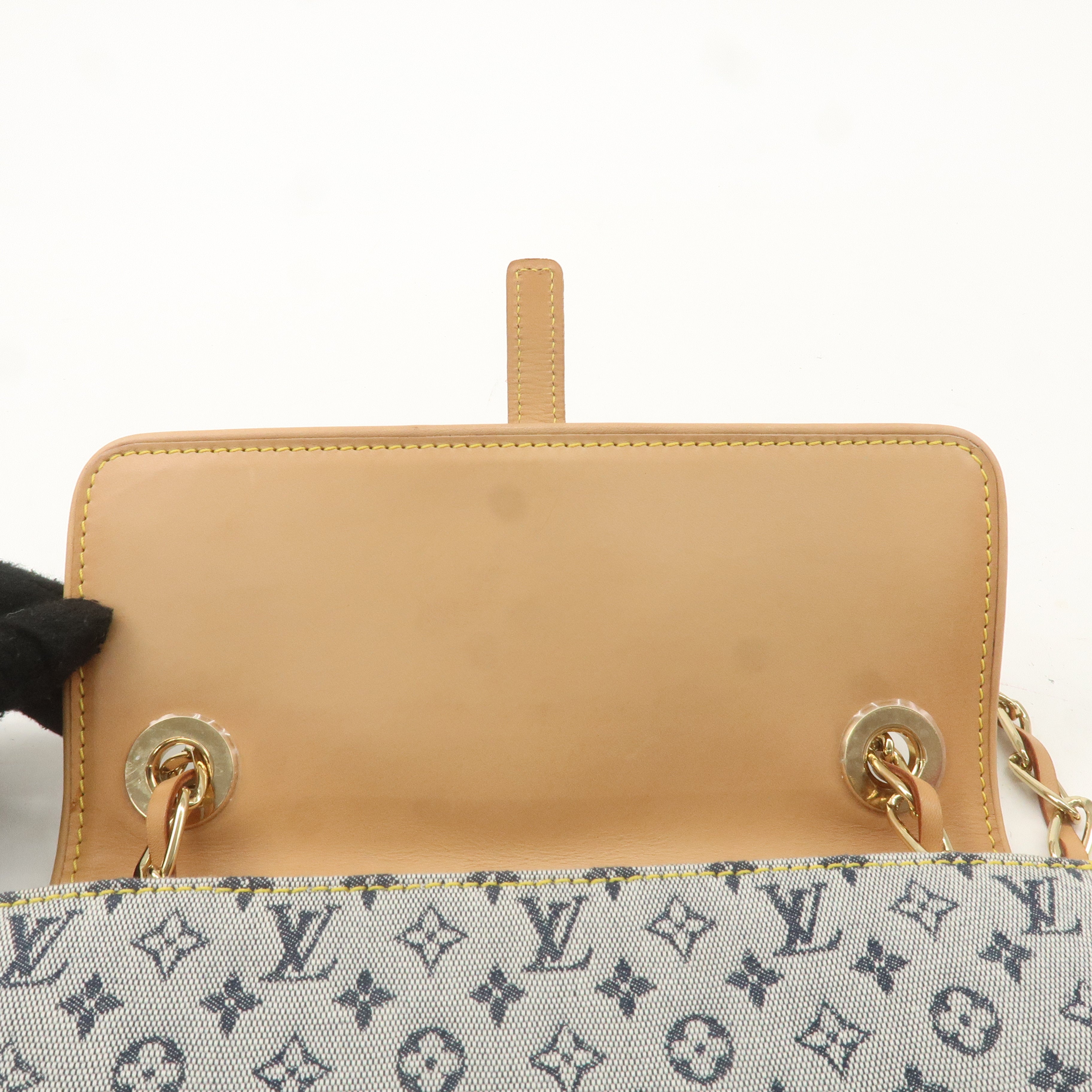 LO-LV bags 4137