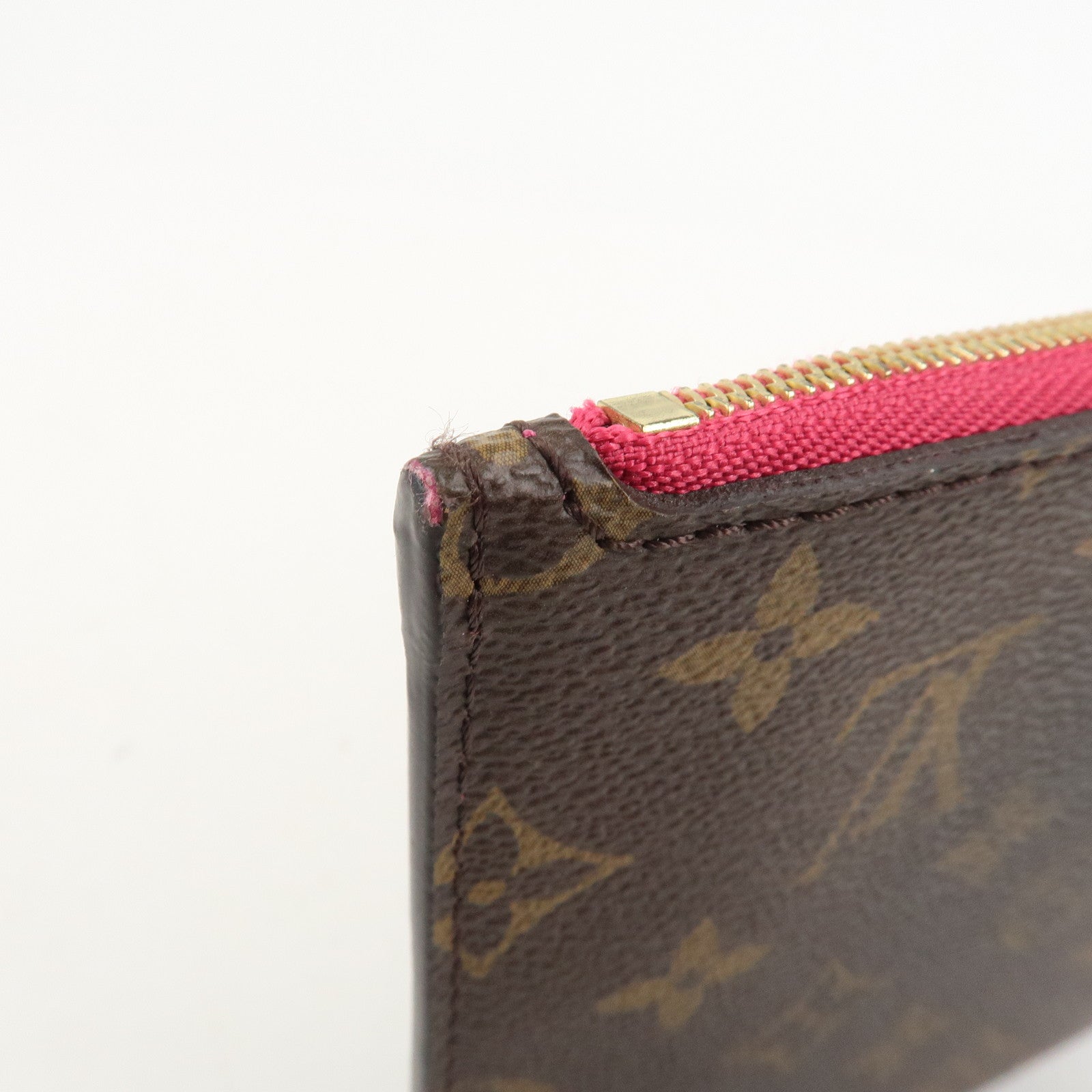 LO-LV bags 3850