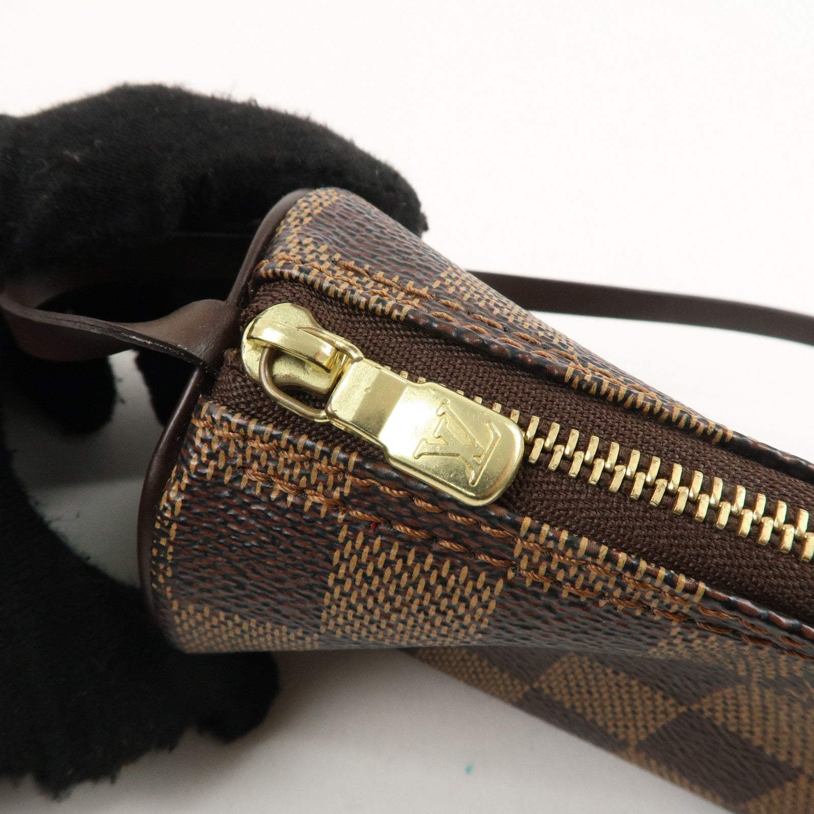 LO-LV bags 1730