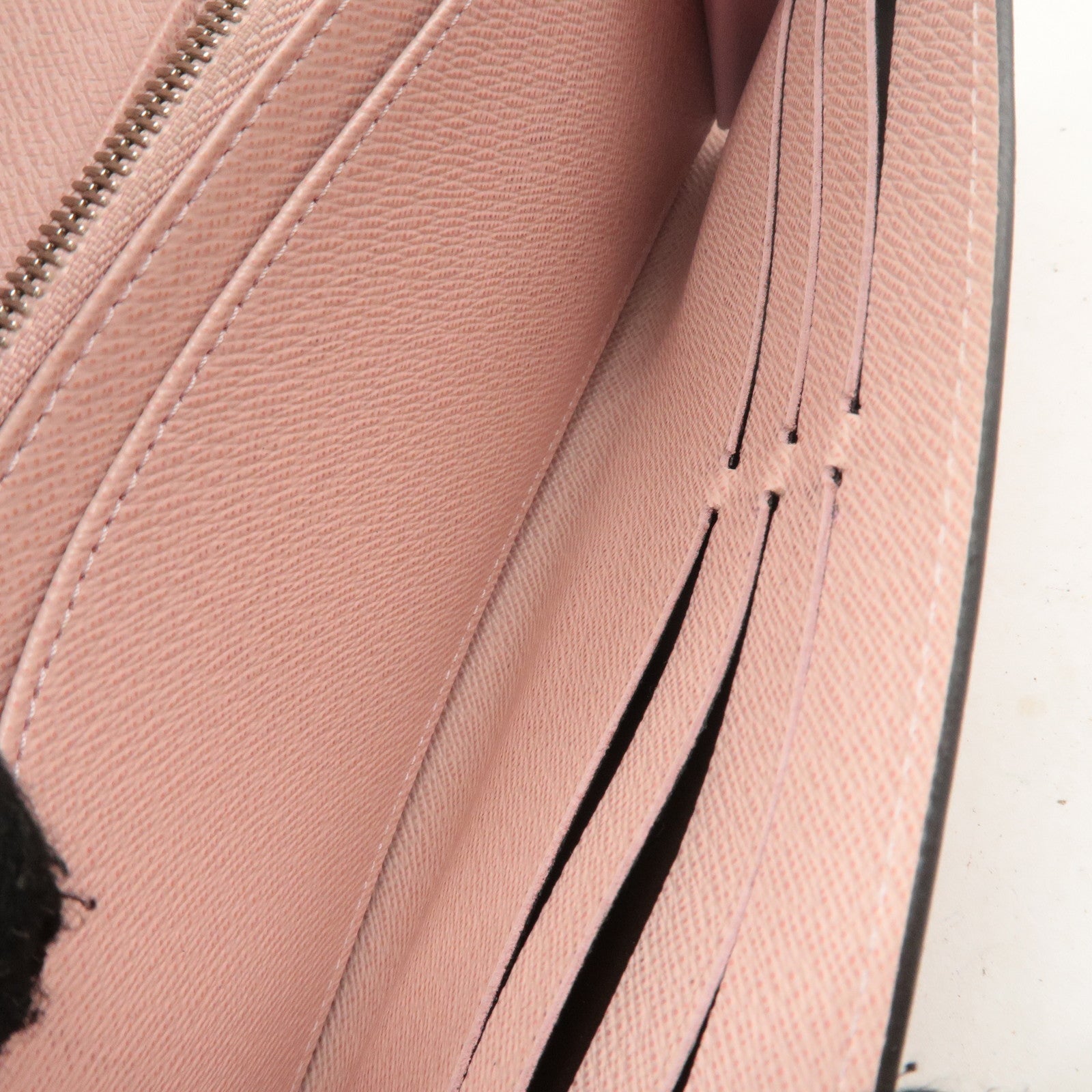 LO-LV bags 4095
