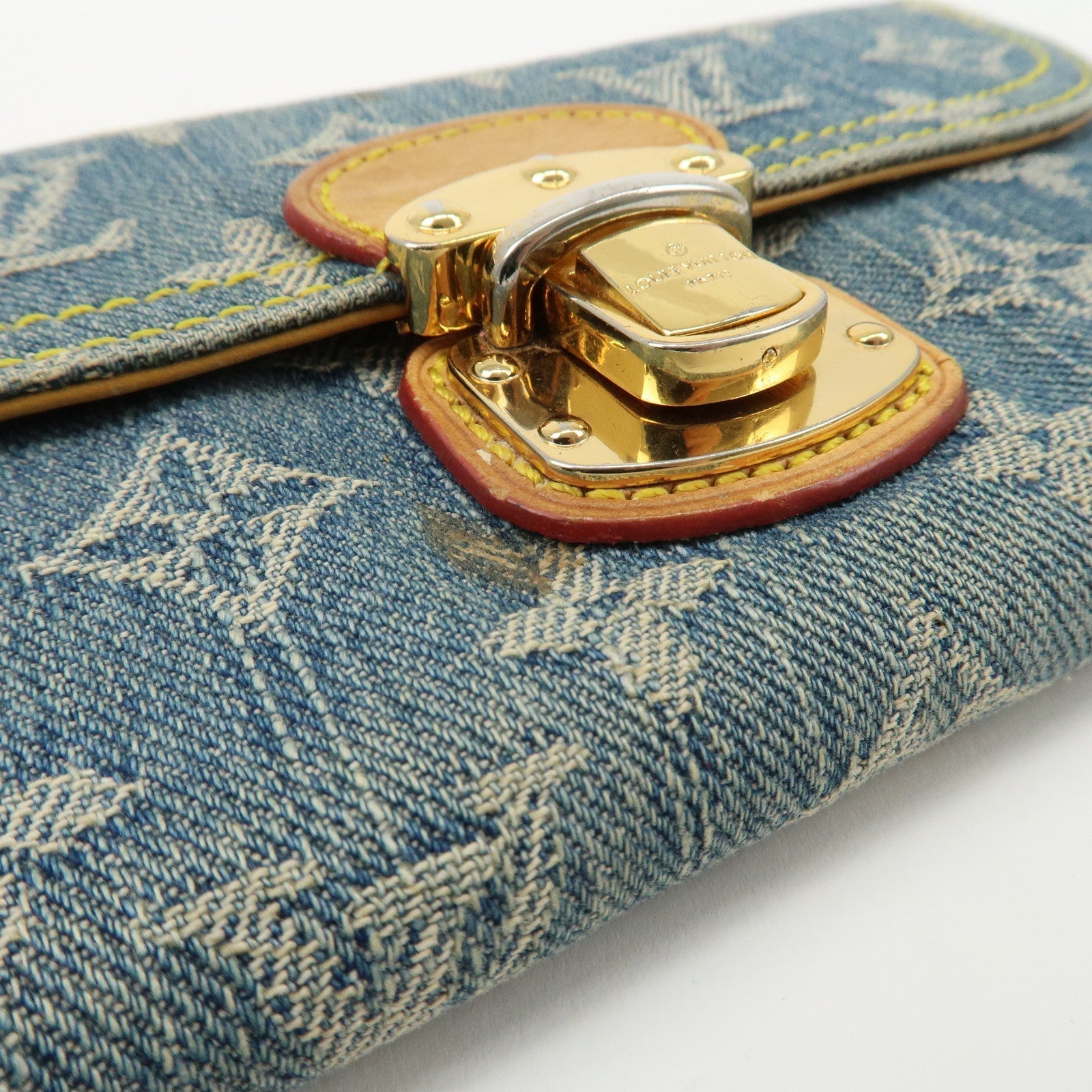 LO-LV bags 3805