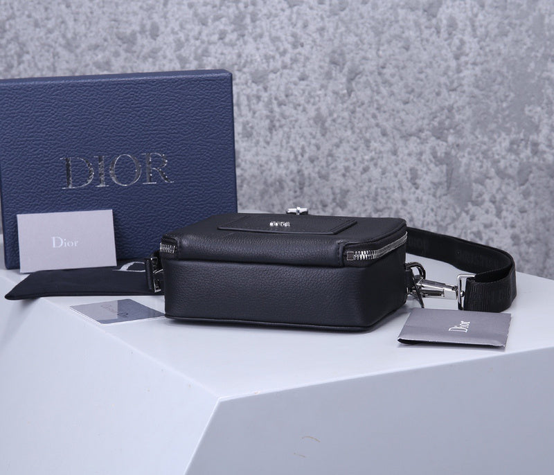 LO - DYOR   BAGS FOR WOMEN - FASHION LUXURY BAGS 300