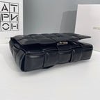 B-VENETA STYLISH HANBAGS FOR WOMEN - - 210