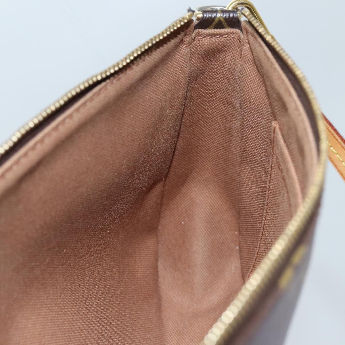 LO-LV bags 970