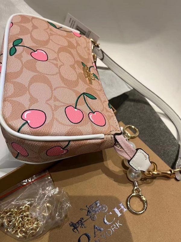 LO - CCH Bags - 114