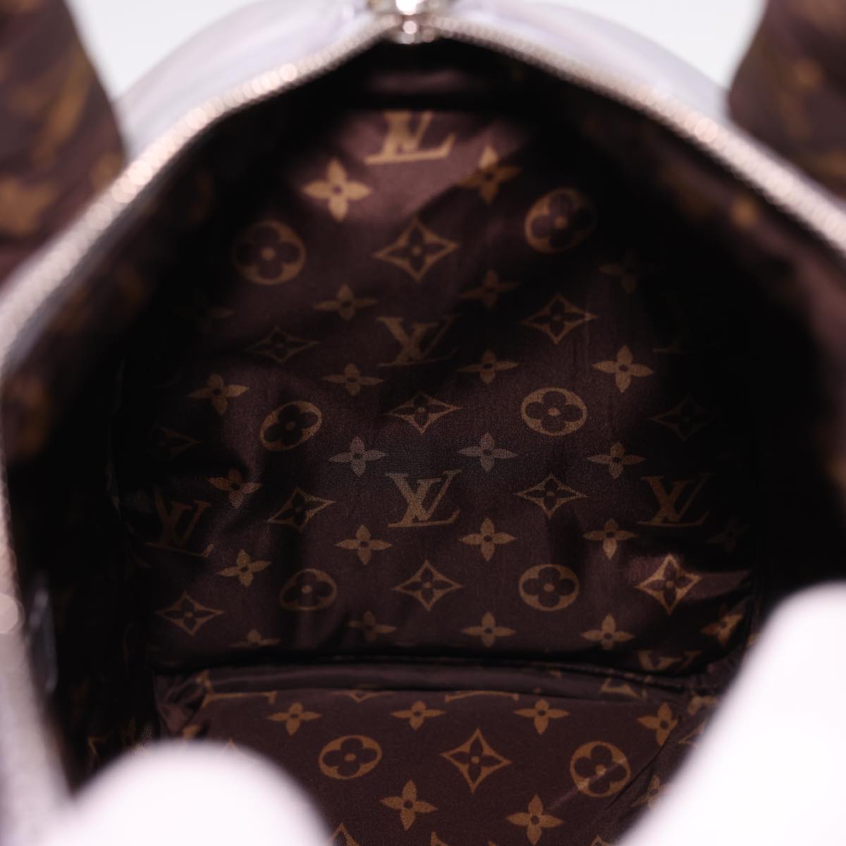 LO-LV bags 6615