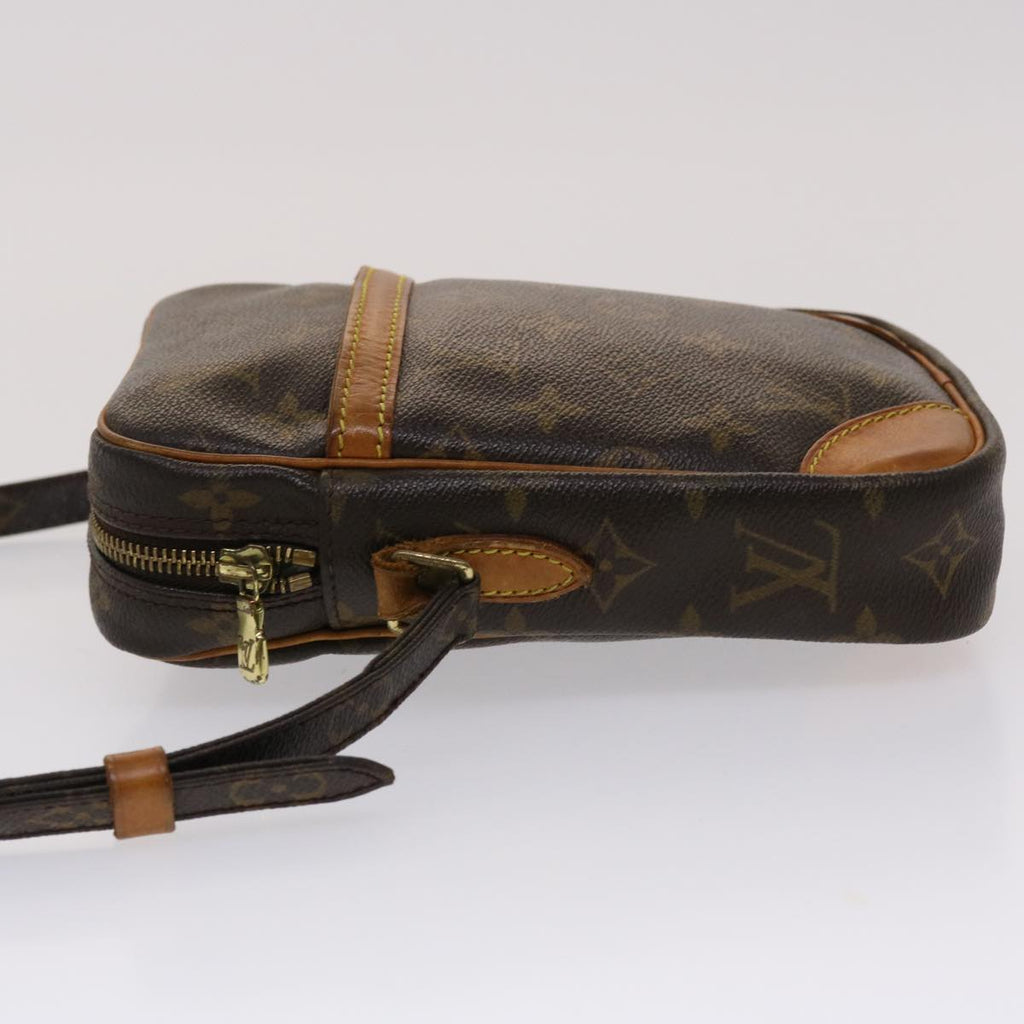 LO-LV bags 2049