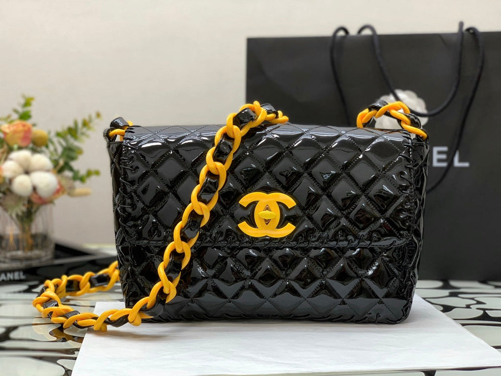 CHL - Vinyl Classic Black and Yellow Shoulder bag For Women 29LO/11.5in