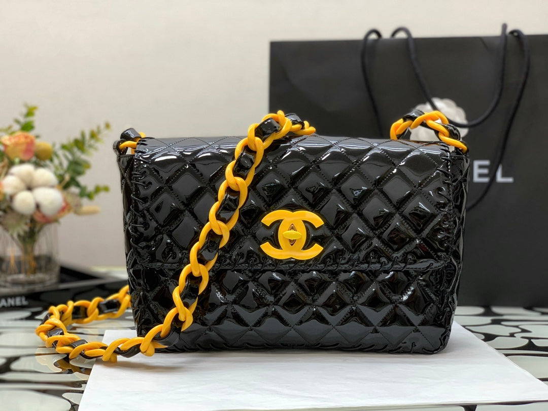 CHL - Vinyl Classic Black and Yellow Shoulder bag For Women 29LO/11.5in