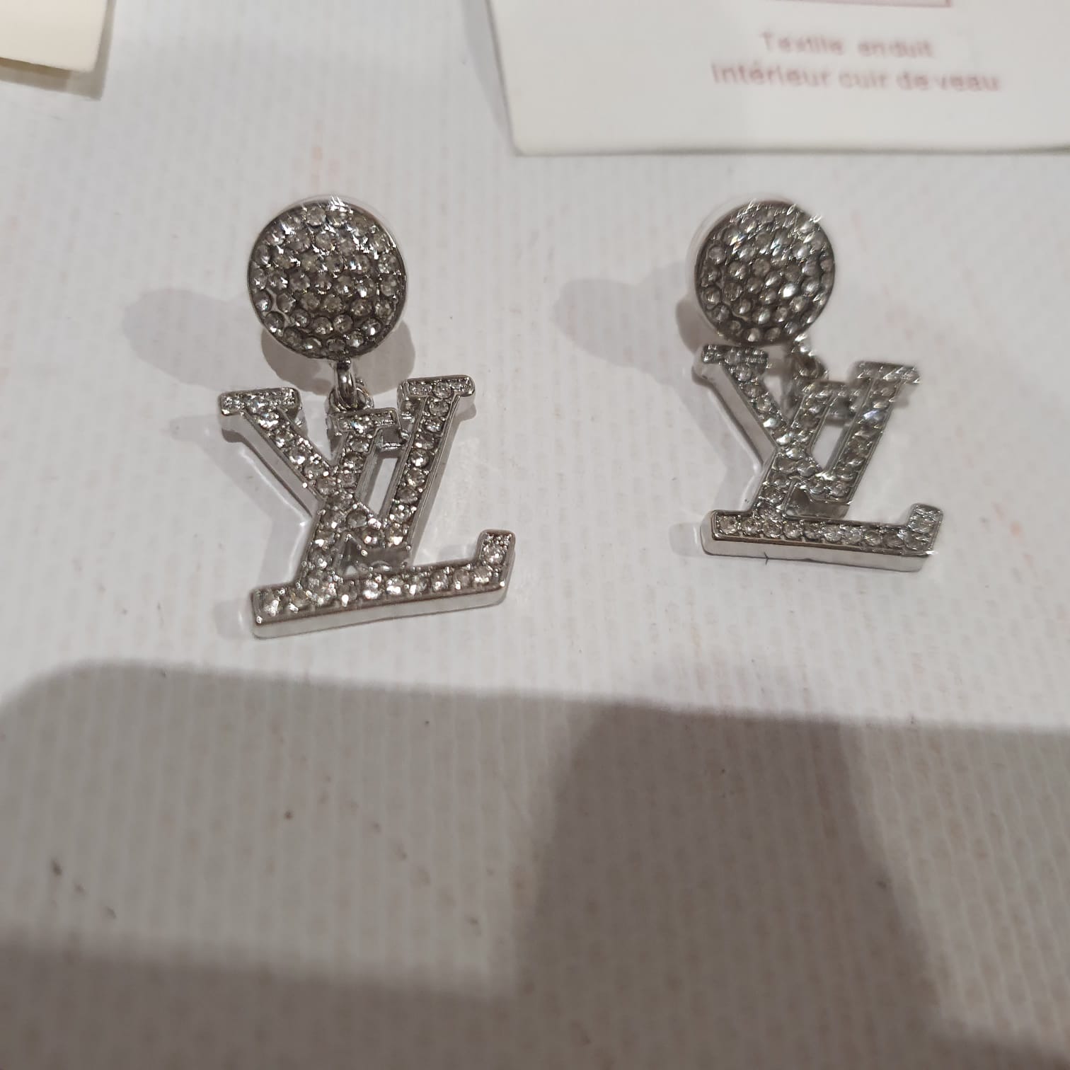 LO-LV bags 2185