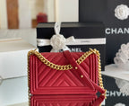 CHL - Medium Boy Handbag Red For Women 9.8in/25LO A67086