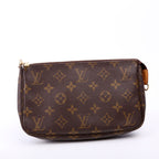 Pochette Accessories